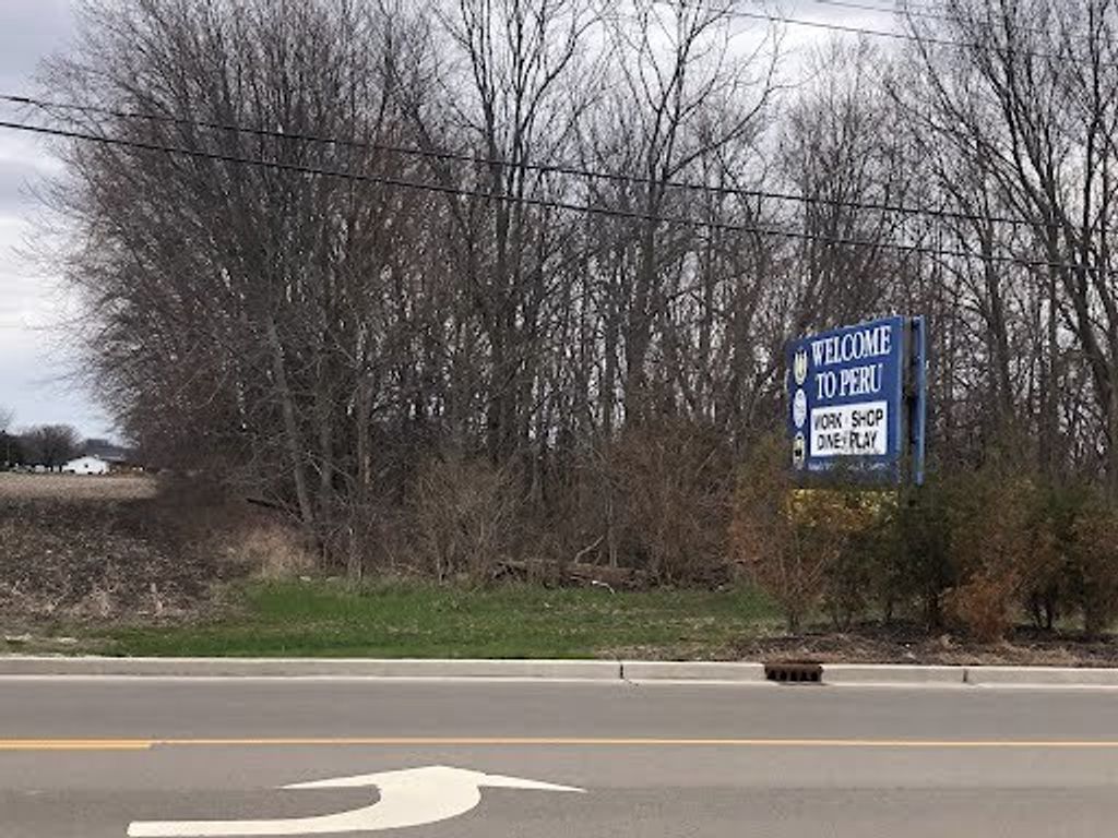 0 N Peoria Street, Peru, IL 61354