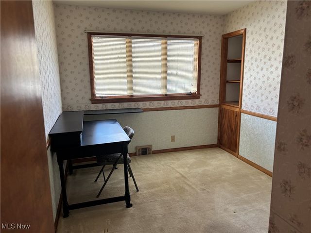 10635 Cardinal Ln, Brecksville, OH 44141