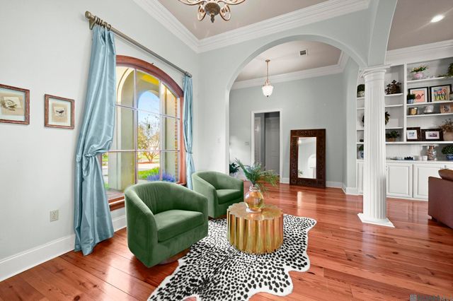 2315 S Turnberry Ave, Zachary, LA 70791