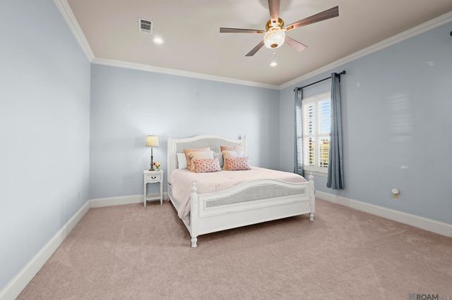 2315 S Turnberry Ave, Zachary, LA 70791