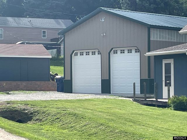 306-308 Main Street, Leshara, NE 68064