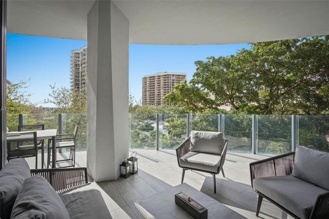 2831 S BAYSHORE DR 501, Miami, FL 33133