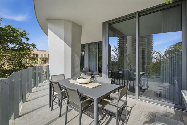 2831 S BAYSHORE DR 501, Miami, FL 33133