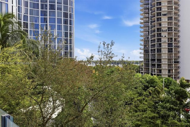 2831 S BAYSHORE DR 501, Miami, FL 33133