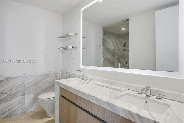 2831 S BAYSHORE DR 501, Miami, FL 33133