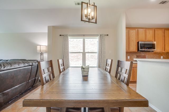 10529 Lipan Trail, Fort Worth, TX 76108