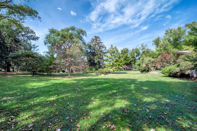 8681 Washington Street, Downers Grove, IL 60516
