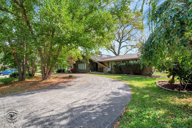 8681 Washington Street, Downers Grove, IL 60516