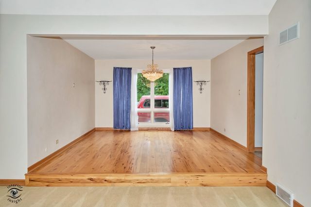 8681 Washington Street, Downers Grove, IL 60516