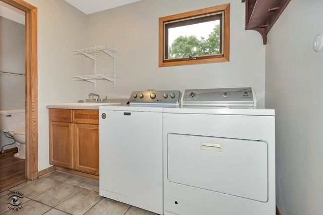 8681 Washington Street, Downers Grove, IL 60516