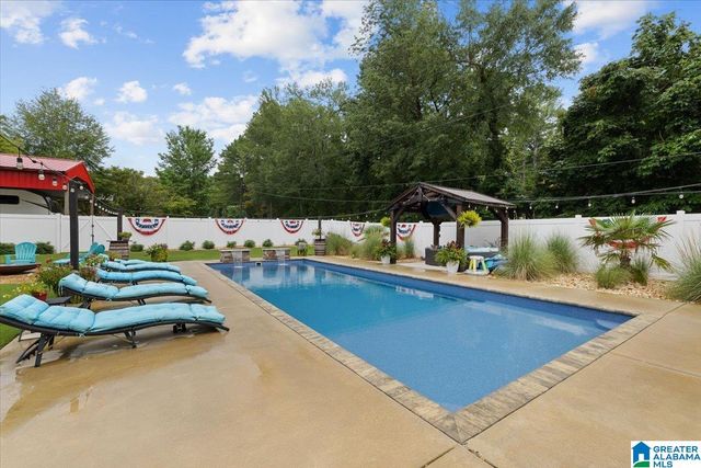 5523 SOUTHFIELD ROAD S, Pinson, AL 35126