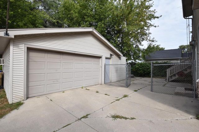 5518 40th AVENUE, Kenosha, WI 53144