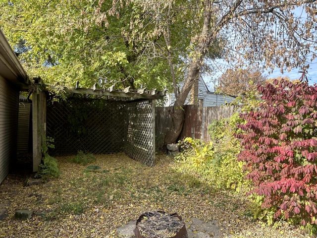 5518 40th AVENUE, Kenosha, WI 53144