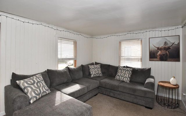 5518 40th AVENUE, Kenosha, WI 53144