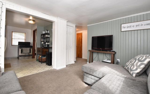 5518 40th AVENUE, Kenosha, WI 53144