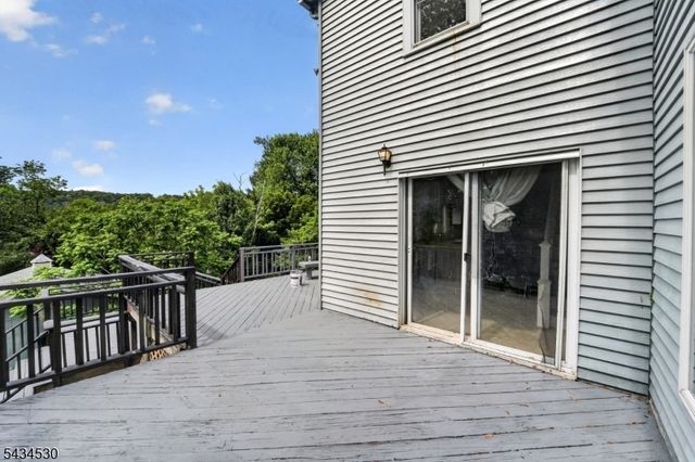 139 N Prospect St, Lopatcong Twp., NJ 08865