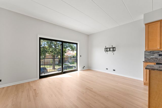 2807 N 75TH Court 2C, Elmwood Park, IL 60707