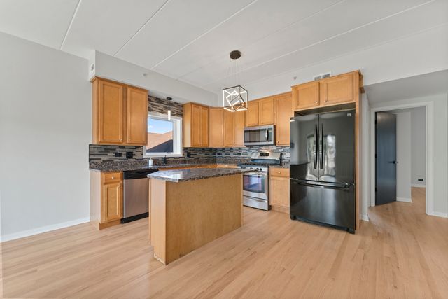 2807 N 75TH Court 2C, Elmwood Park, IL 60707