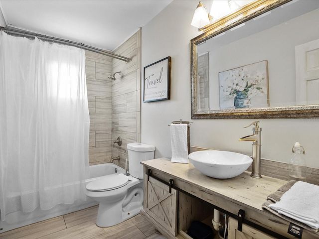 5621 BAYBROOK AVE, Orlando, FL 32819