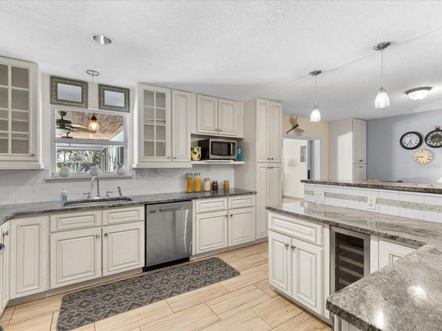 5621 BAYBROOK AVE, Orlando, FL 32819