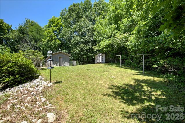 498 Broad Branch Road, Bakersville, NC 28705