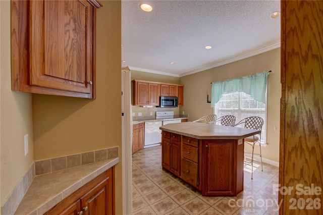498 Broad Branch Road, Bakersville, NC 28705