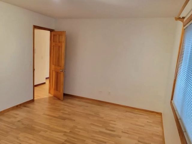 9709 Bianco Terrace E, Des Plaines, IL 60016
