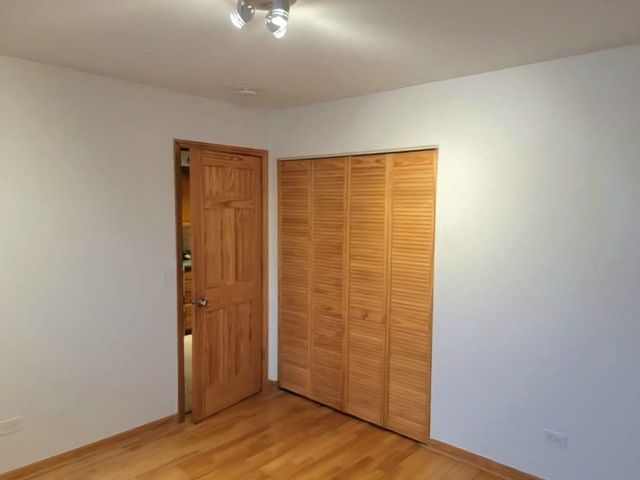 9709 Bianco Terrace E, Des Plaines, IL 60016