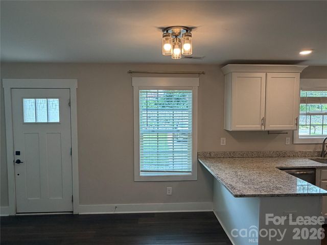 1204 W Airline Avenue, Gastonia, NC 28052