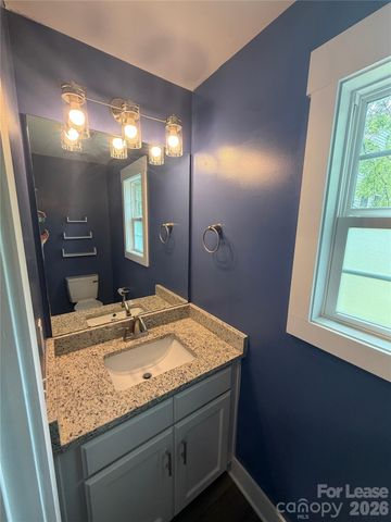 1204 W Airline Avenue, Gastonia, NC 28052