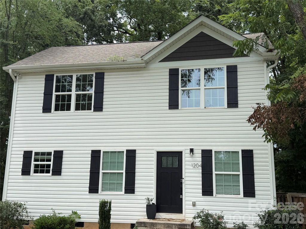 1204 W Airline Avenue, Gastonia, NC 28052