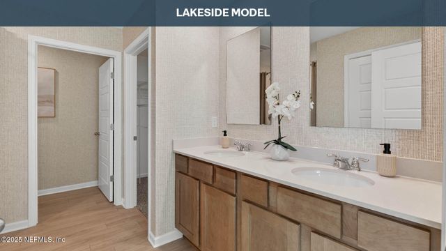 4004 YEW TREE Court, Jacksonville, FL 32218