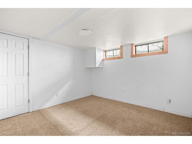 2256 Geneva St, Aurora, CO 80010