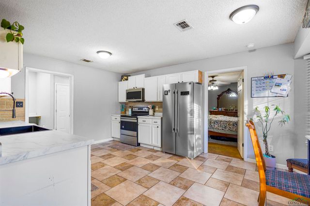 4994 FM 2204, Kilgore, TX 75662