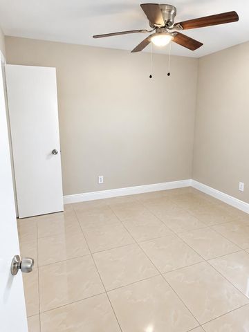 5163 CLUB Road, Haverhill, FL 33415