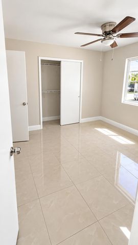 5163 CLUB Road, Haverhill, FL 33415