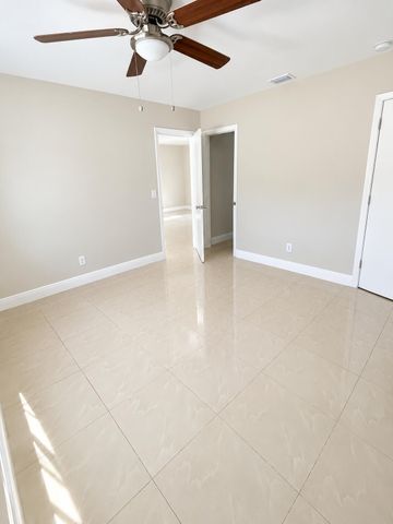 5163 CLUB Road, Haverhill, FL 33415