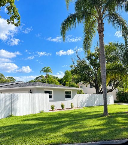 5163 CLUB Road, Haverhill, FL 33415
