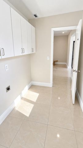 5163 CLUB Road, Haverhill, FL 33415