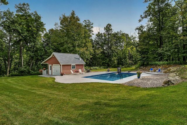 25797 611th Street, Mantorville, MN 55955