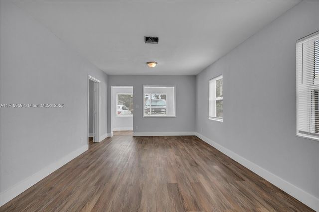 2243 Greene St, Hollywood, FL 33020