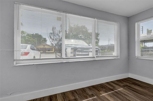 2243 Greene St, Hollywood, FL 33020