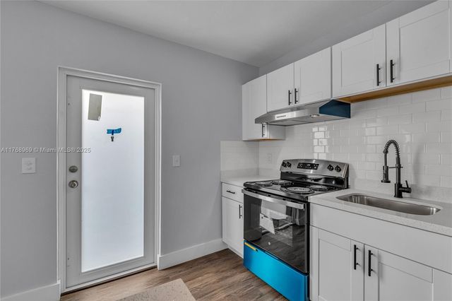 2243 Greene St, Hollywood, FL 33020