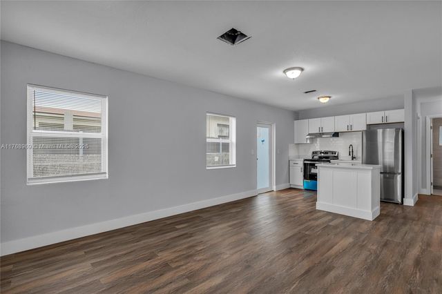 2243 Greene St, Hollywood, FL 33020