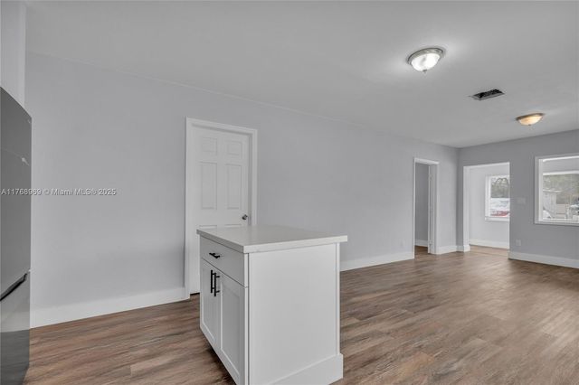 2243 Greene St, Hollywood, FL 33020