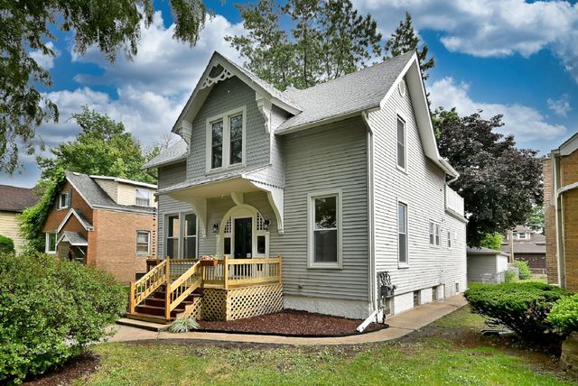 6424 Sinclair Avenue 1, Berwyn, IL 60402