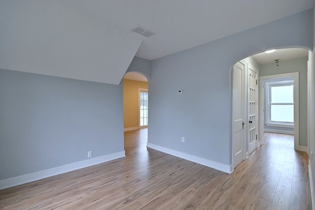 6424 Sinclair Avenue 1, Berwyn, IL 60402