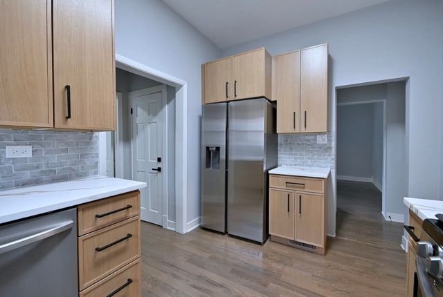 6424 Sinclair Avenue 1, Berwyn, IL 60402