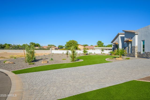 18911 E COUNTRY MEADOWS Court, Queen Creek, AZ 85142