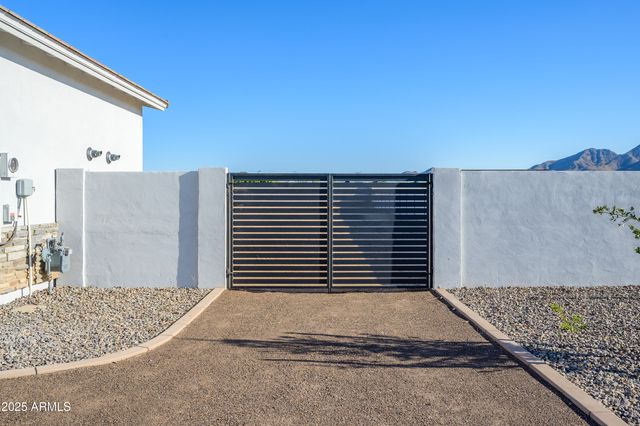 18911 E COUNTRY MEADOWS Court, Queen Creek, AZ 85142